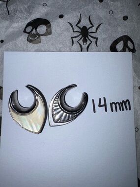 Silver Iridescent Ear Saddle Gauge Pair - 14mm